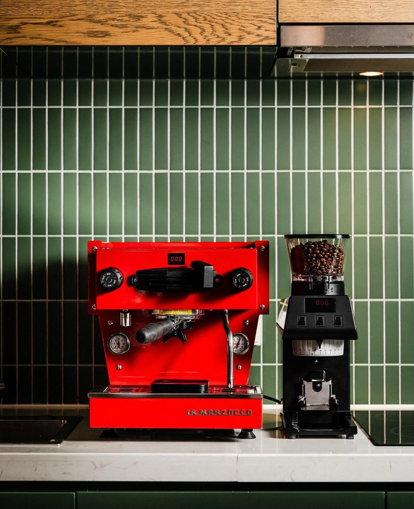 La Marzocco Linea mini R - Pro Touch - Red with free gift worth €130 - Image 2